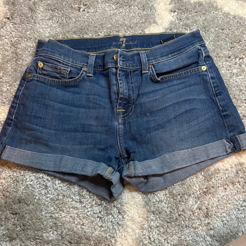 EUC 7 for all Mankind denim cuffed shorts size 26